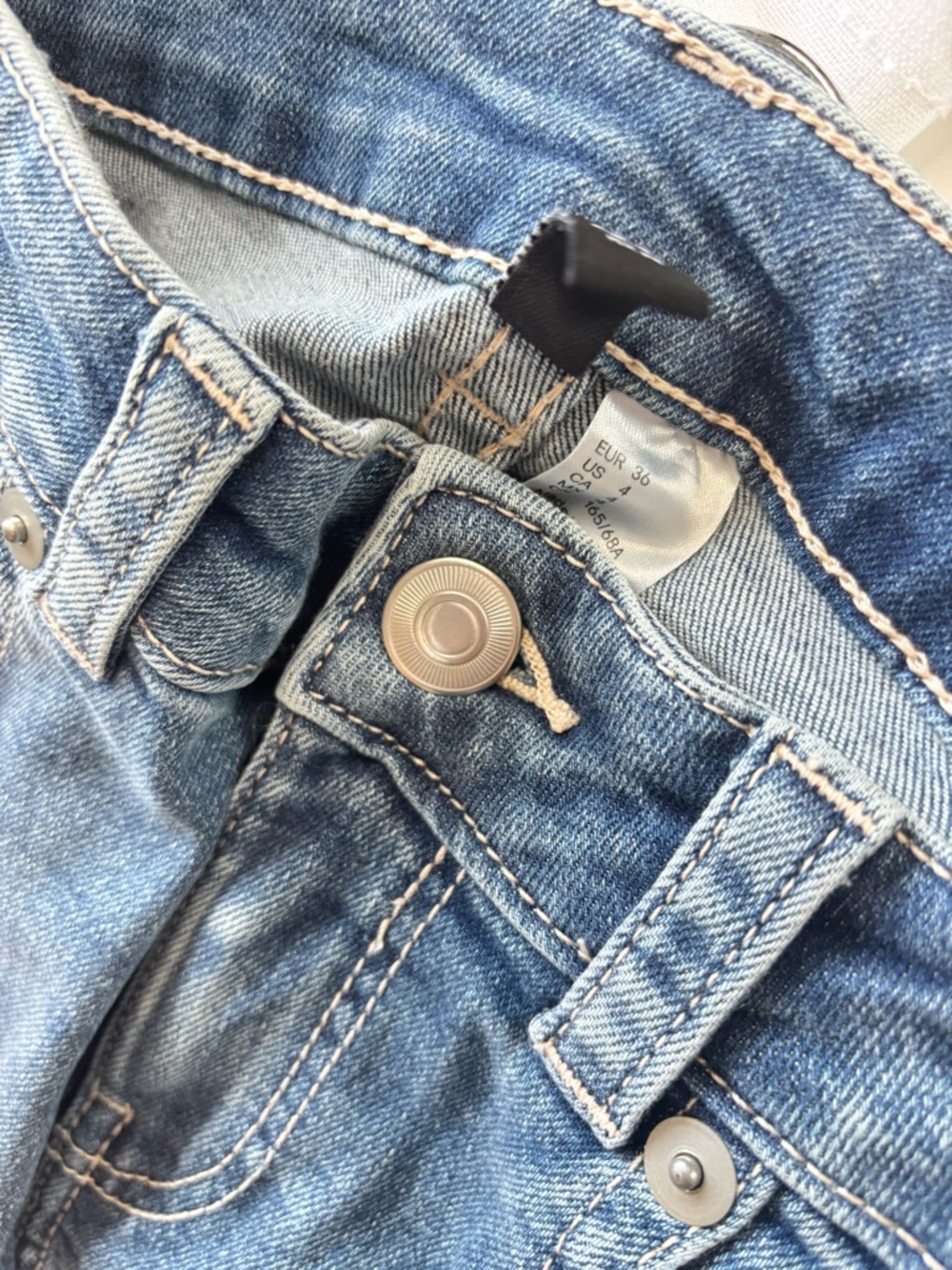 Blue Flared Jeans - Classic Mid Wash - Picture 5 of 5